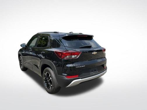 Black Metallic 2023 Chevrolet Trailblazer LT