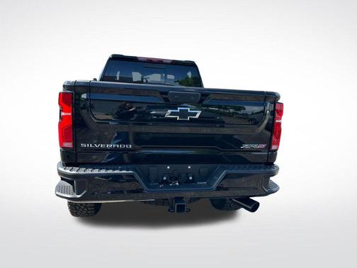 Black 2024 Chevrolet Silverado 2500 4WD Crew Cab Standard Bed ZR2