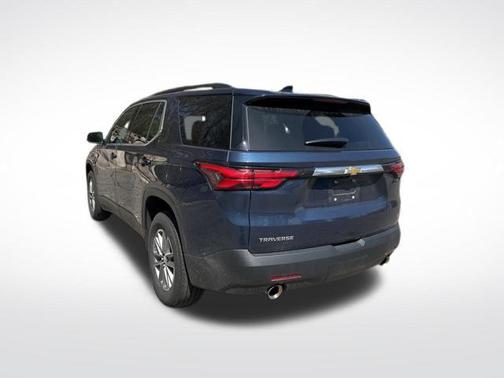 Northsky Blue Metallic 2023 Chevrolet Traverse LT Leather