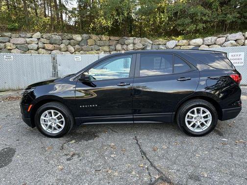 2023 Chevrolet Equinox LS