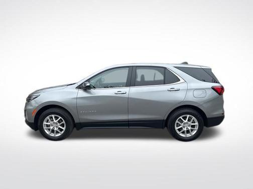 Sterling Gray Metallic 2023 Chevrolet Equinox 1LT