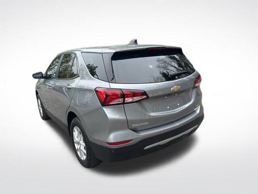 Sterling Gray Metallic 2023 Chevrolet Equinox 1LT