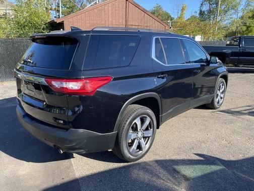 2021 Chevrolet Traverse LT Leather