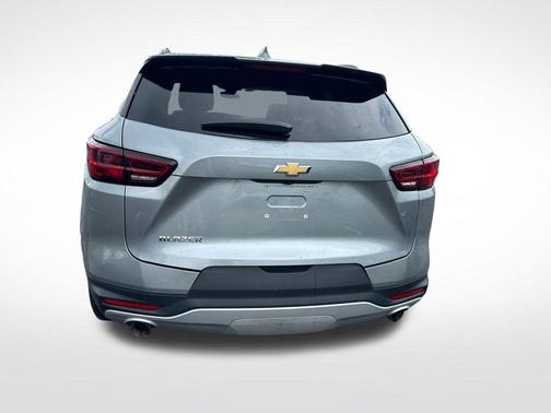 Sterling Gray Metallic 2023 Chevrolet Blazer 3LT