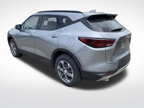 Sterling Gray Metallic 2023 Chevrolet Blazer 3LT