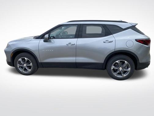Sterling Gray Metallic 2023 Chevrolet Blazer 3LT
