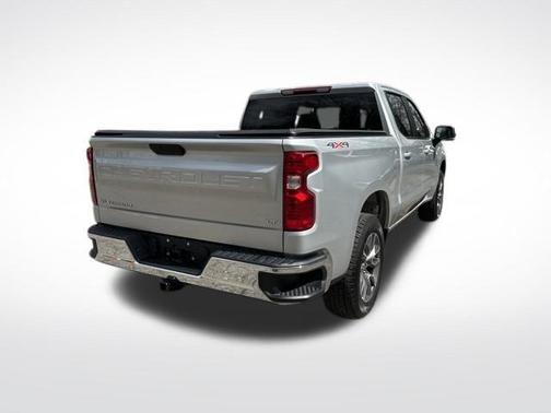 Silver Ice Metallic 2021 Chevrolet Silverado 1500 LT