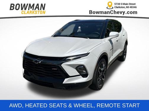 Iridescent Pearl Tricoat 2023 Chevrolet Blazer RS