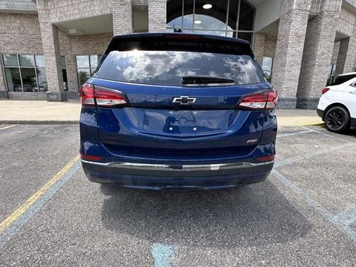 2022 Chevrolet Equinox FWD RS