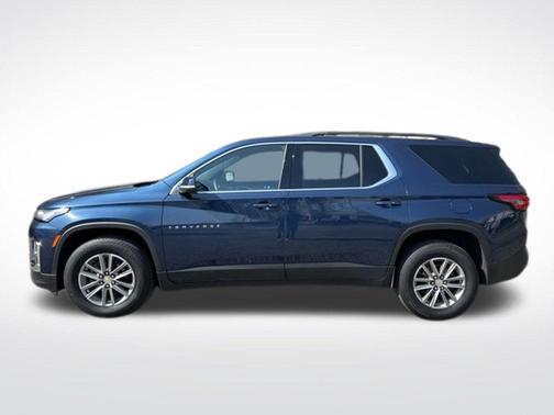 Northsky Blue Metallic 2023 Chevrolet Traverse LT Cloth