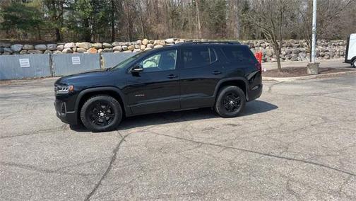 2023 GMC Acadia AWD AT4