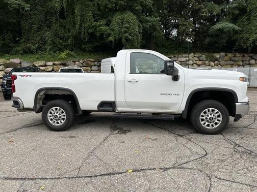 2024 Chevrolet Silverado 2500 LT