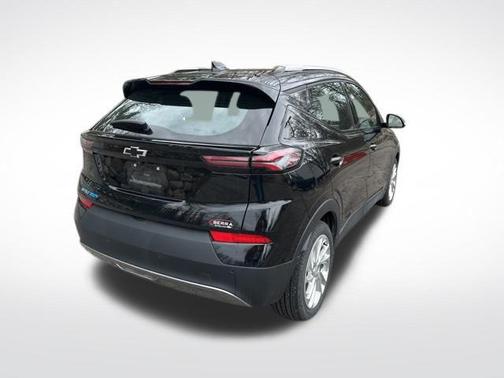 Mosaic Black Metallic 2023 Chevrolet Bolt EUV FWD LT