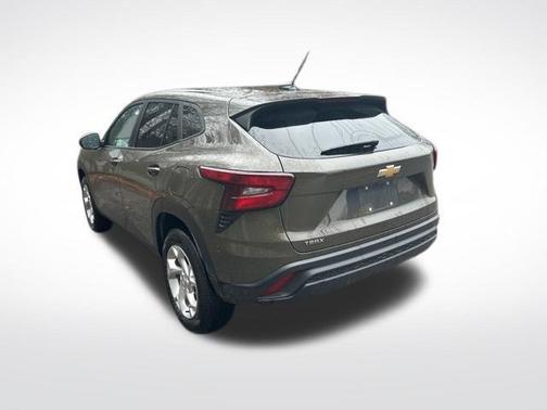 Harvest Bronze Metallic 2024 Chevrolet Trax LS