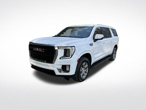 2022 GMC Yukon XL SLE