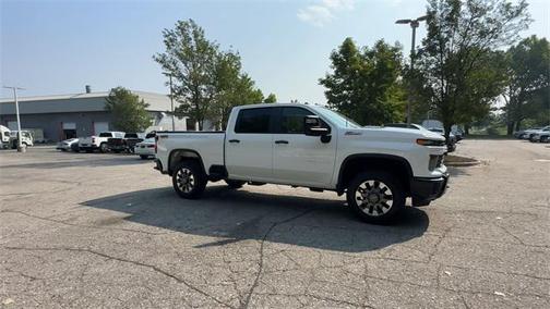 2024 Chevrolet Silverado 2500 Custom