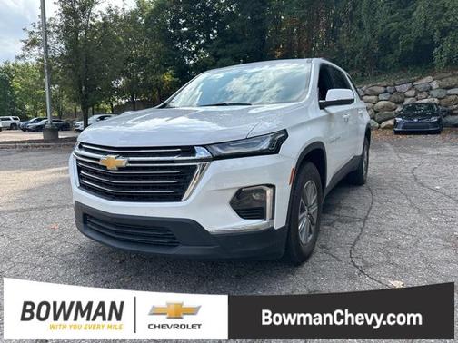 2023 Chevrolet Traverse LT Cloth