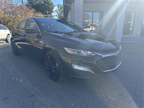 2021 Chevrolet Malibu FWD LT
