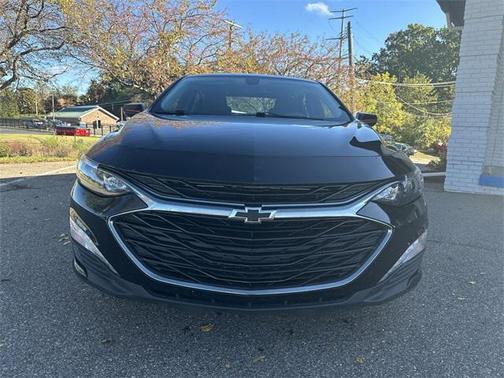 2021 Chevrolet Malibu FWD LT
