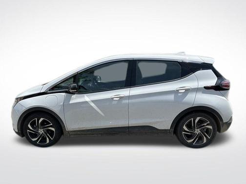 Summit White 2023 Chevrolet Bolt EV FWD 2LT