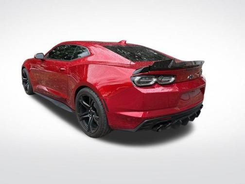 2021 Chevrolet Camaro RWD Coupe LT1