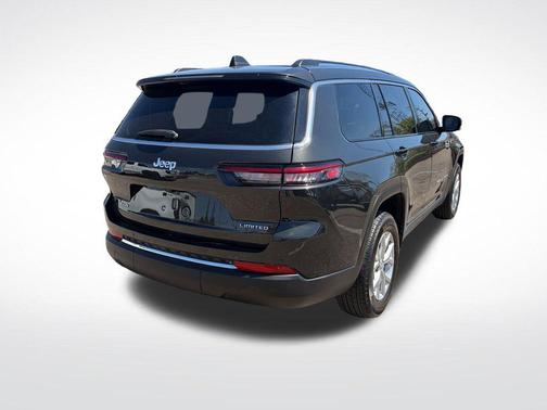 Rocky Mountain Pearlcoat 2023 Jeep Grand Cherokee L Limited