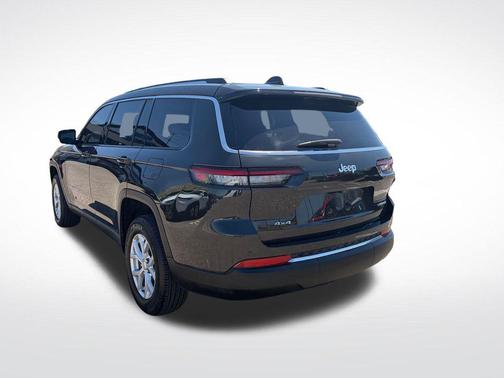 Rocky Mountain Pearlcoat 2023 Jeep Grand Cherokee L Limited