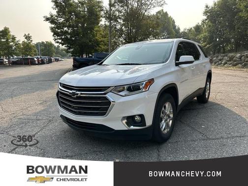 2021 Chevrolet Traverse LT Cloth