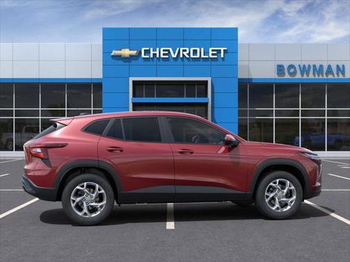 2025 Chevrolet Trax LS