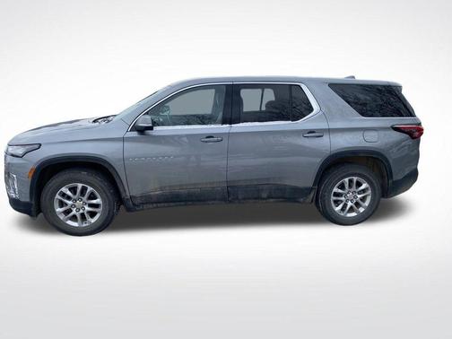 2024 Chevrolet Traverse LS
