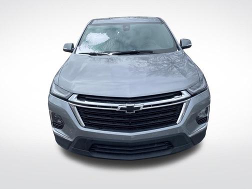2024 Chevrolet Traverse LS