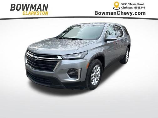 Sterling Gray Metallic 2024 Chevrolet Traverse LS