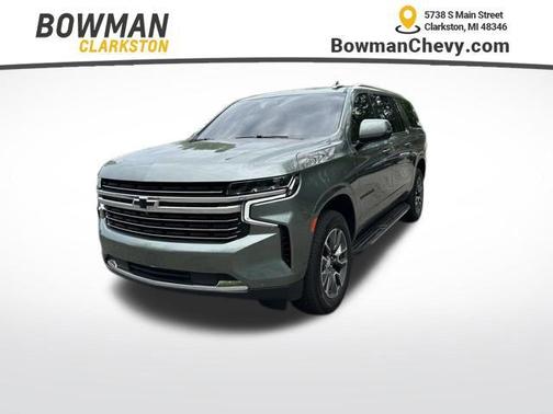 Silver Sage Metallic 2024 Chevrolet Suburban LT