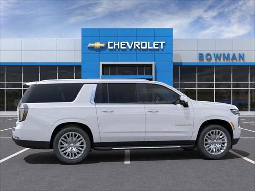 2025 Chevrolet Suburban LT