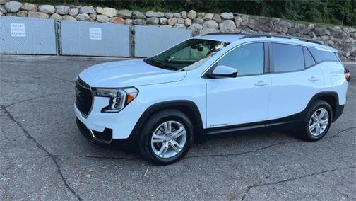 2022 GMC Terrain SLE