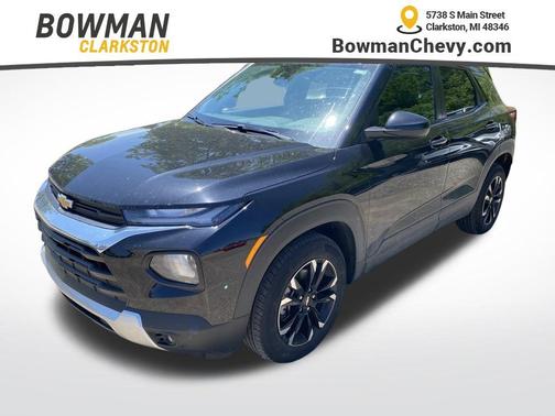 Mosaic Black Metallic 2023 Chevrolet Trailblazer LT