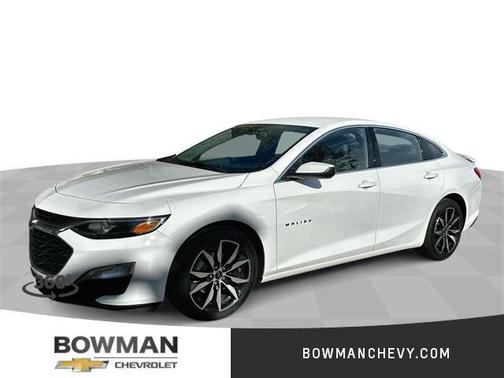 2022 Chevrolet Malibu FWD RS