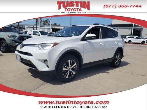 2017 Toyota RAV4 XLE