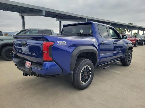 2025 Toyota Tacoma TRD Off-Road