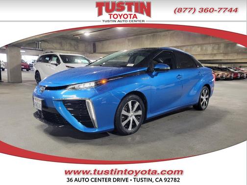 2017 Toyota Mirai Base