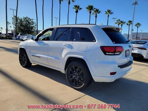 2021 Jeep Grand Cherokee Laredo