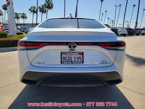 Oxygen White 2023 Toyota Mirai Base