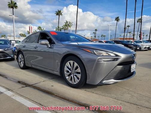 2022 Toyota Mirai Base