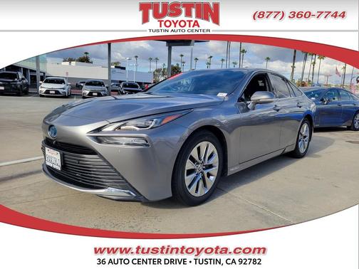 2022 Toyota Mirai Base