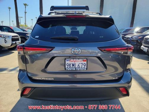 2024 Toyota Highlander XLE