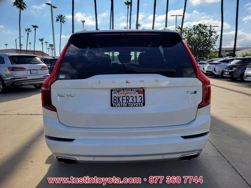 2019 Volvo XC90 T6 Momentum