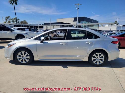 Classic Silver Metallic 2022 Toyota Corolla LE