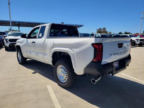 2025 Toyota Tacoma SR