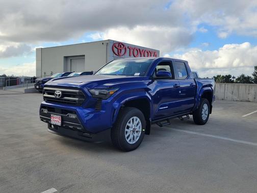 2025 Toyota Tacoma SR5