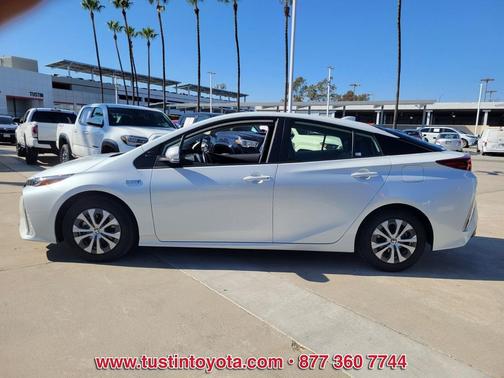 2022 Toyota Prius Prime XLE